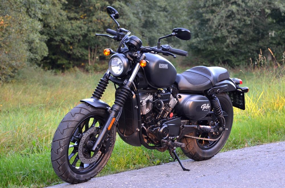 HYOSUNG GV 125 S Przebieg 2700 km Jak nowy