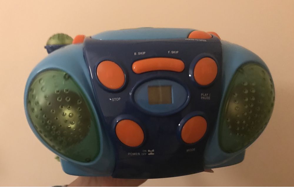 Leitor de CD portátil infantil