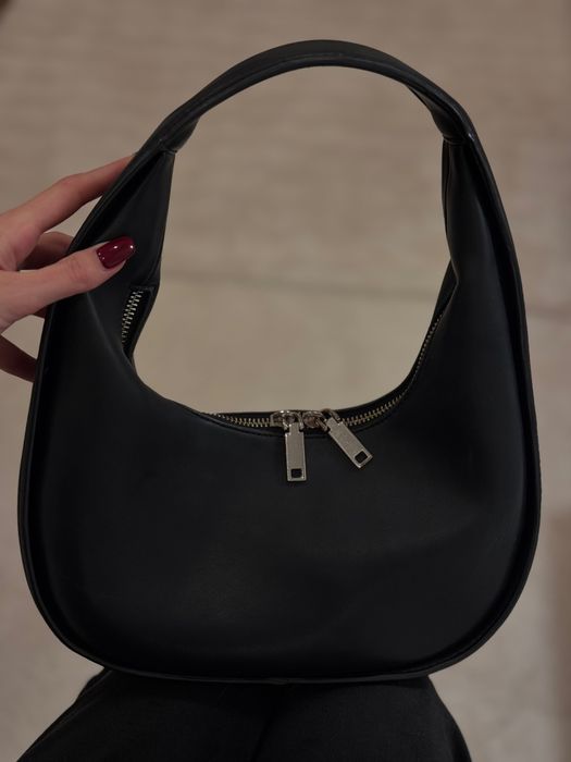 Сумка Mango з еко-шкіри чорна (б/в)