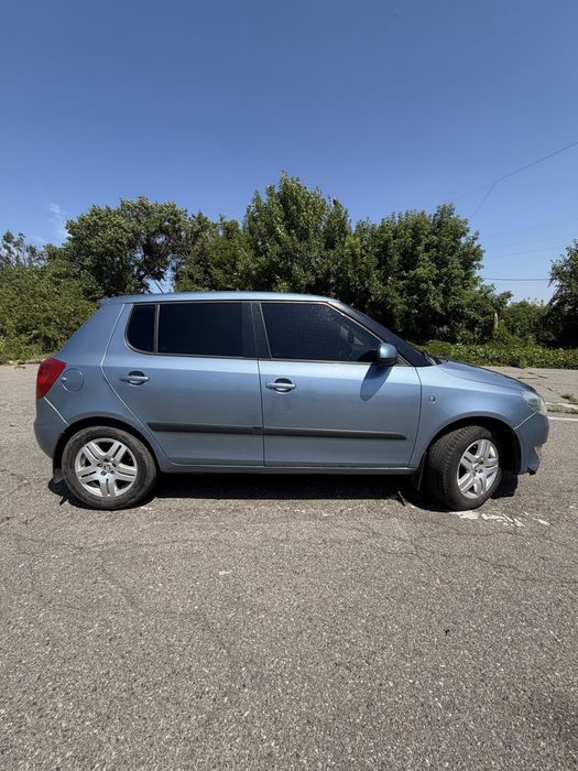 Продам Шкоду Фабію 1.4