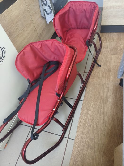 Sanki dla bliźniąt