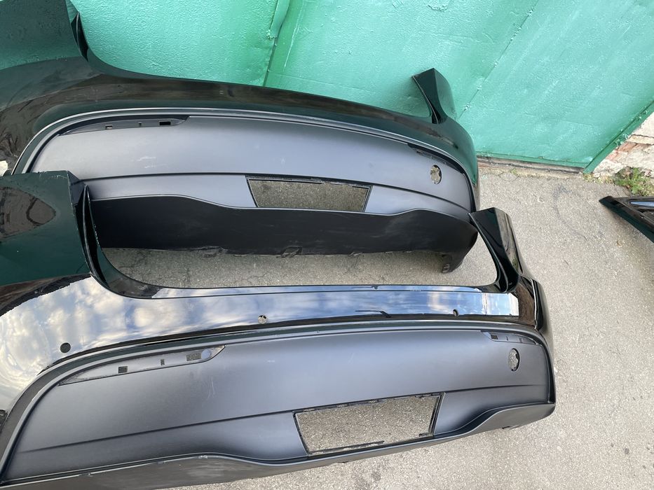 Бампер задній тесла вай tesla Y рест до рест