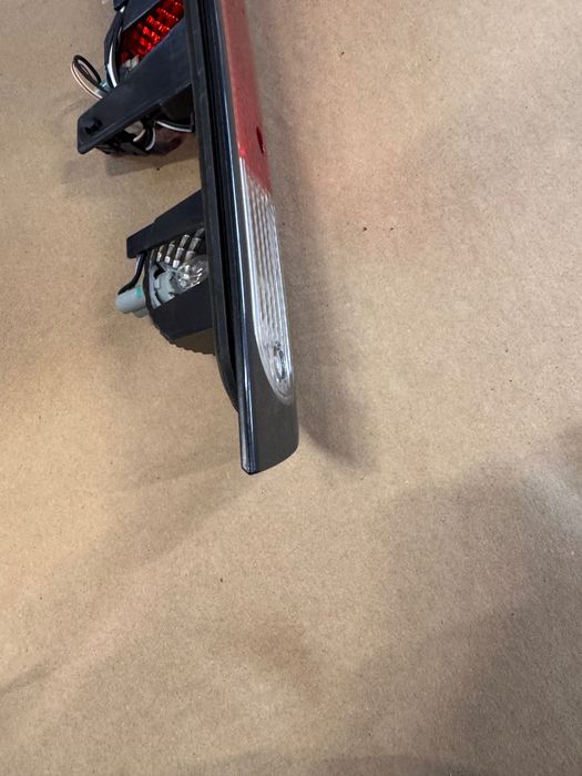 Ram 1500 DT Trzecie światło stop P68298380AG