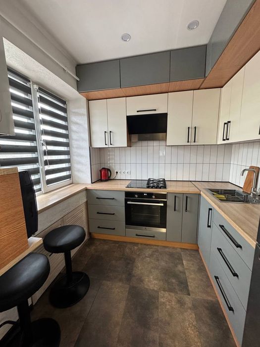 Продаж 3 кім. квартири до Львова 10 хв