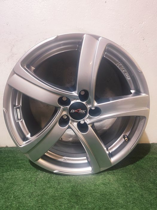 Felgi aluminiowe Alutec 5x114.3 7.5J ET47 17" Honda Accord Civic BDB