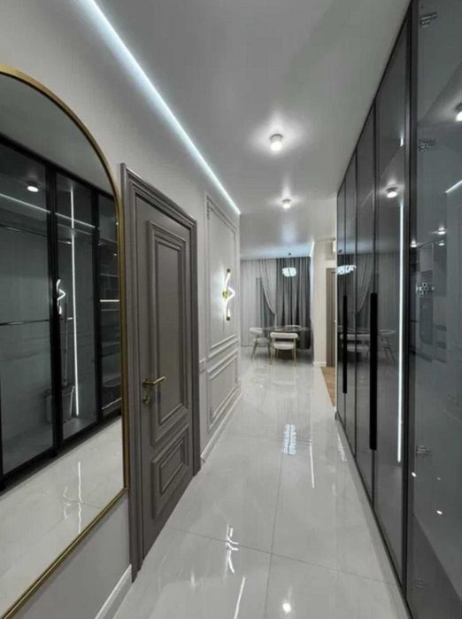 Продам квартиру в Кадорі на Краснова.Авторський ремонт.Розтермінування