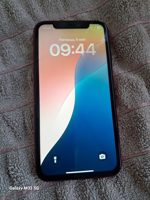 Продам Iphone XR