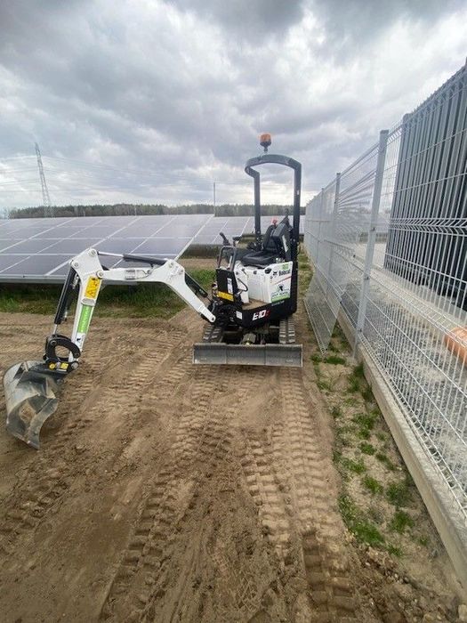 Usługi minikoparką, brukarstwo, wykopy, przyłącza