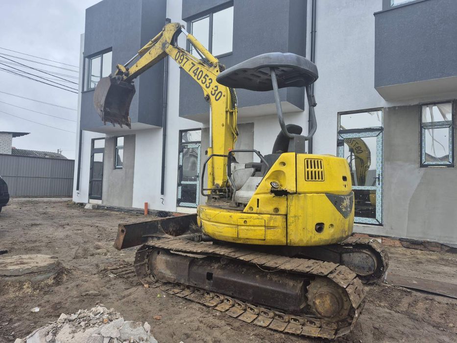 Продам обмен мини экскаватор Komatsu