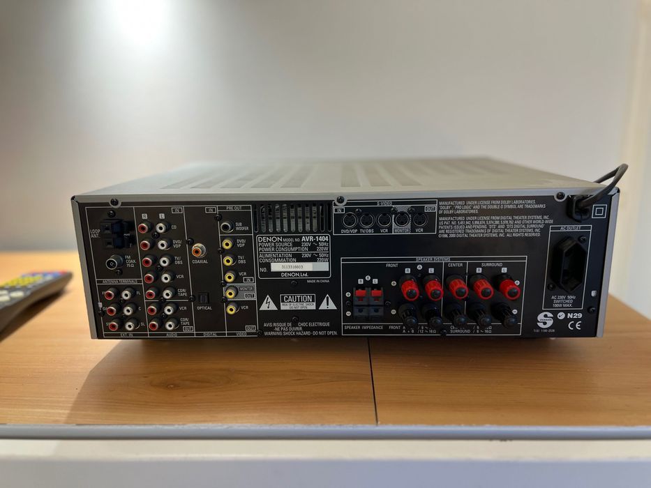 Amplificador HIFI Denon AVR-1404