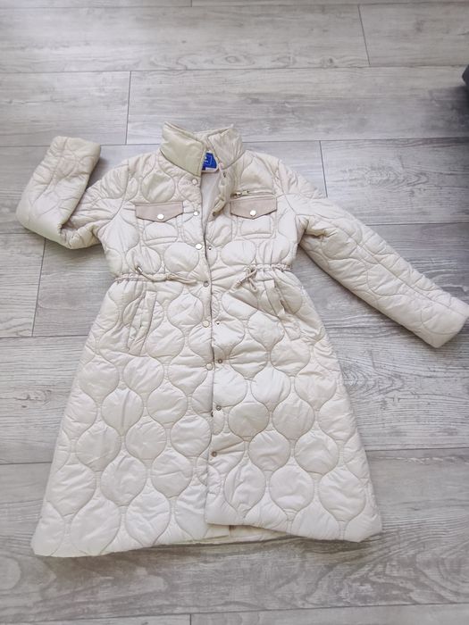 Płaszcz pikowany beżowy rozm L