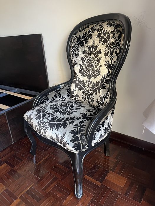 Cadeira vintage preta