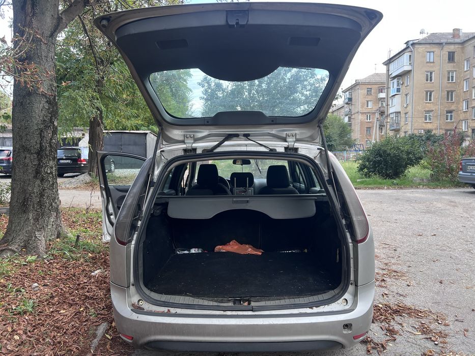 Ford Focus II 2008год