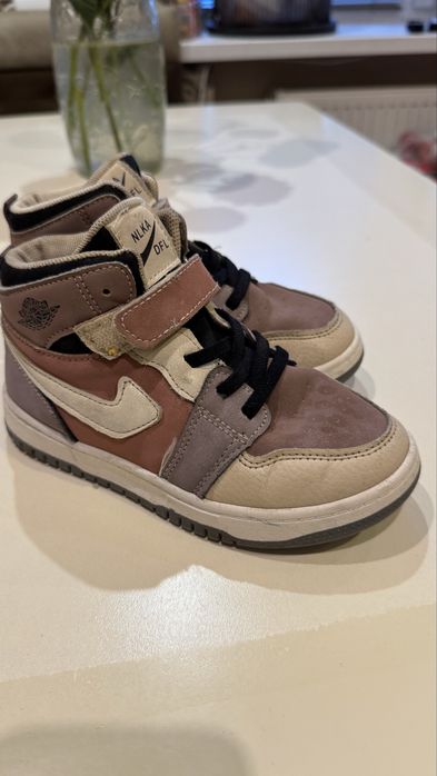 Взуття для дівчинки освнь-весна