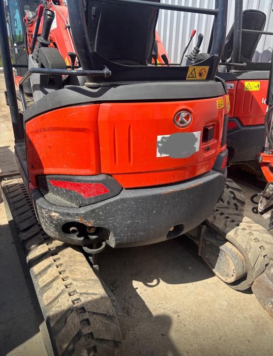 Mini giratoria  Kubota U 27