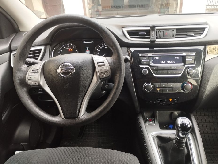 Nissan Qashqai 1.2 benzyna 2014 r