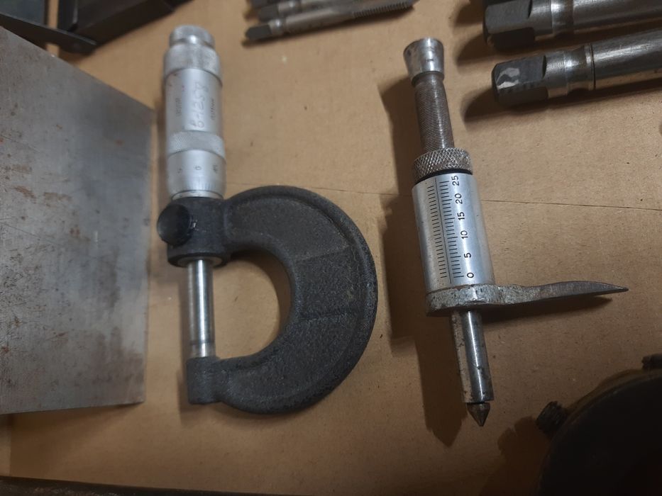 Плашки,мечики, микрометр 25мм,свёрла, развёртки СССР