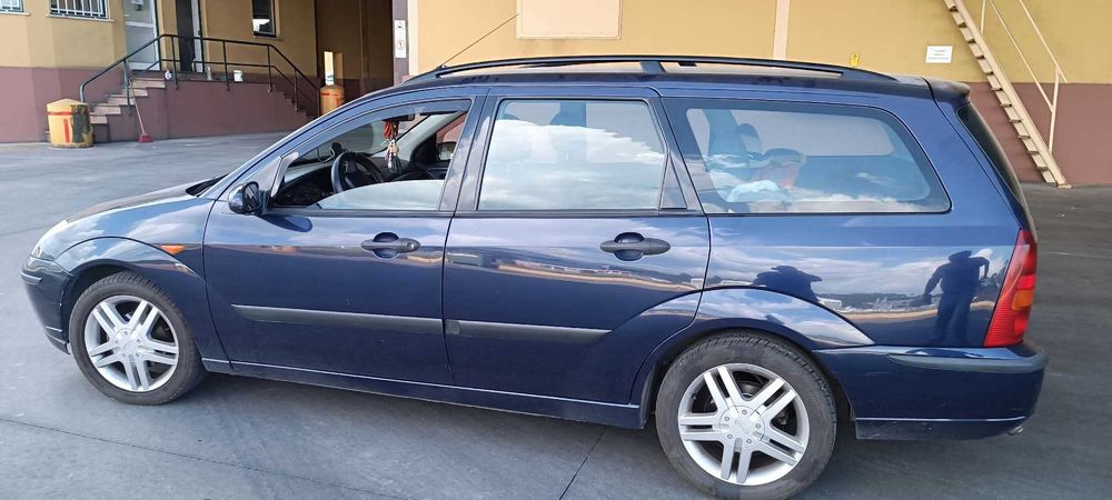 Ford Focus Station Wagon 1.8 TDci - 115cv — photo 2
