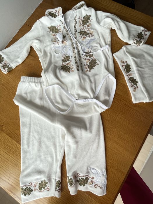 Вишитий костюм на хлопчина 74 . Хрещення