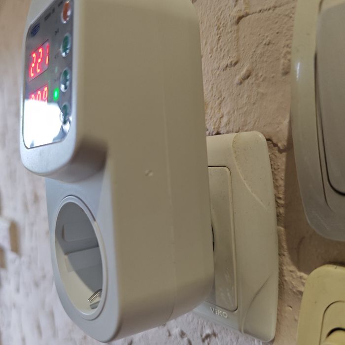 Реле контроля напряжения TOMZN TOSVA-16