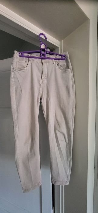 Spodnie damskie.M Sara.