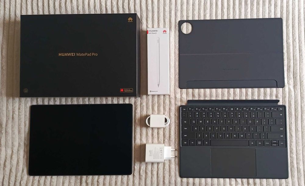 Huawei MatePad Pro 13,2'' 12/256GB Wi-Fi (czarny) + Rysik + Klawiatura