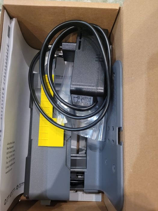 SERVO-DRIVE Uno Blum , elektryczny system otwierania szuflady.