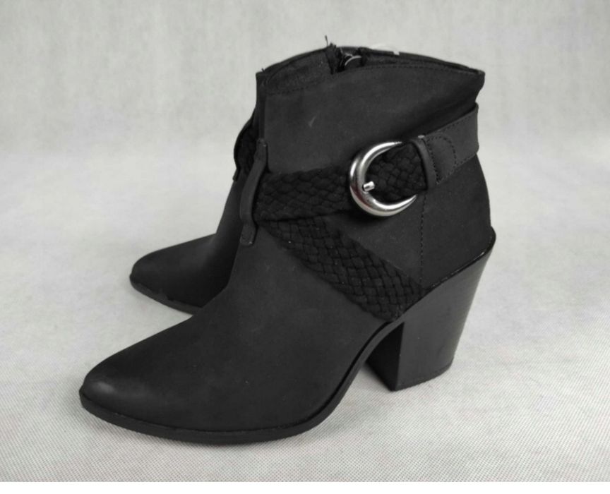 Botki czarne New Look 40