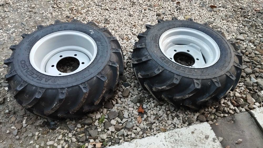 Koło ursus c -360 4 x 4 c -330 4x4 ciągnik sam