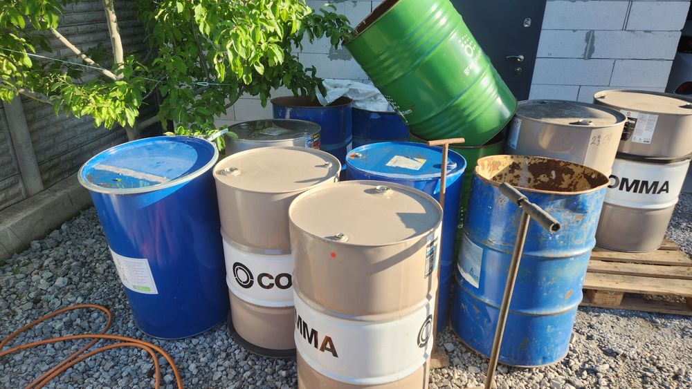 Продам бочки металлические на 200 л