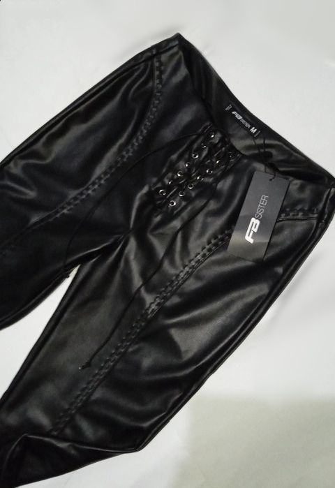 Штани з еко-шкіри