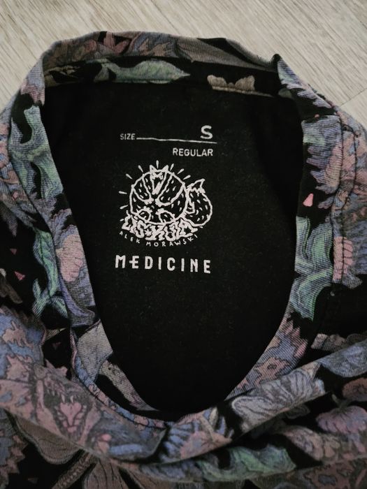 Koszulka t-shirt Medicine S