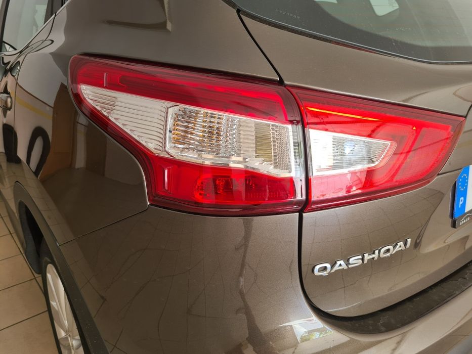 Farol Nissan Qashqai 1.5 dCi