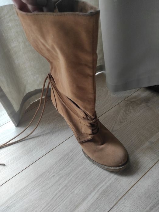 Botas senhora zara novas