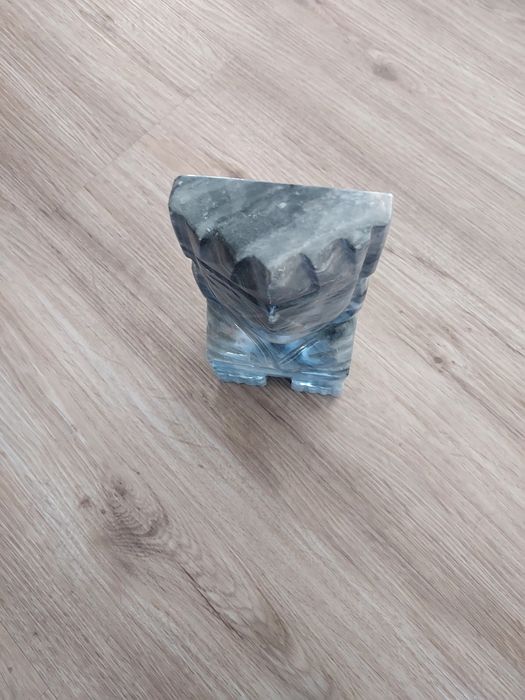 Mini estátua em marmore