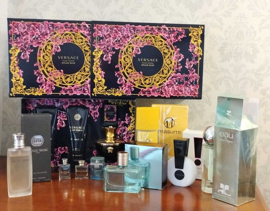 Колекція парфумерії Courreges, Estee Lauder , Coty