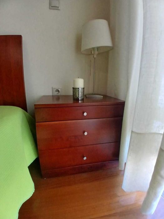 Quarto de casal completo - como novo