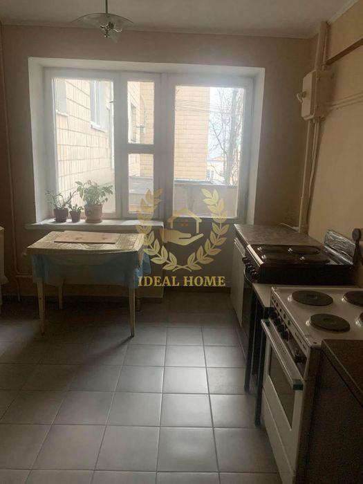 Терміновий продаж кімнати по вул. Світлицького, Виноградарь