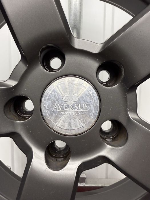 Alufelgi KOMPLET 19 cali 5x112 AVERSUS Audi VW Seat Skoda Mercedes
