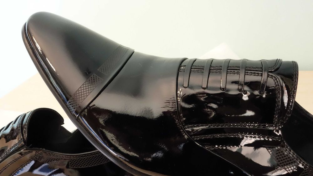 Классические лакированные туфли Sigrano