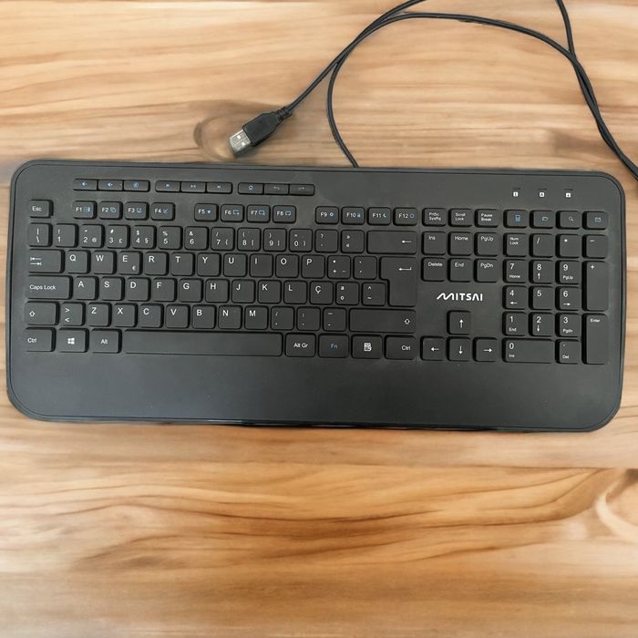Teclado em perfeito estado