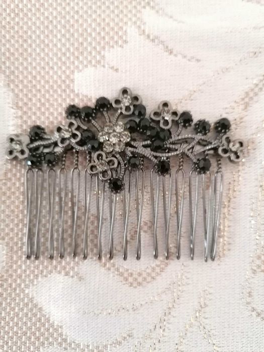 Красивое украшение на волосы прикраса для волосся заколка