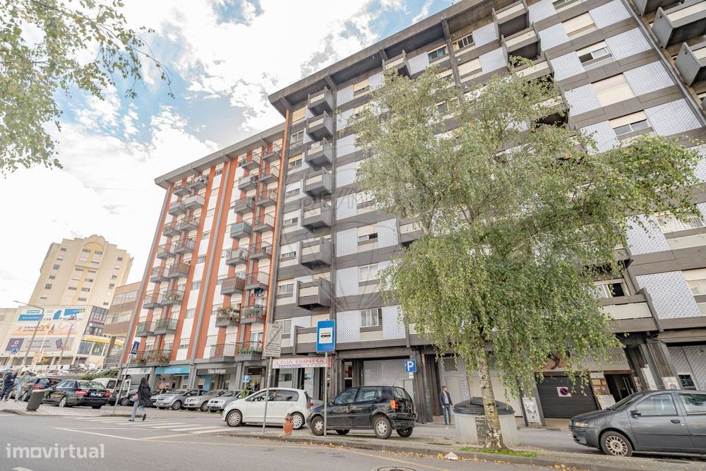 Apartamento T2 para venda — Santo António dos Olivais, Coimbra