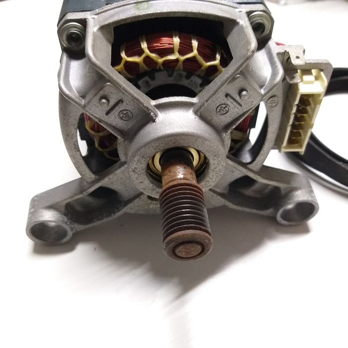 Motor para Máquina Lavar Ariston Hotpoint Oferta