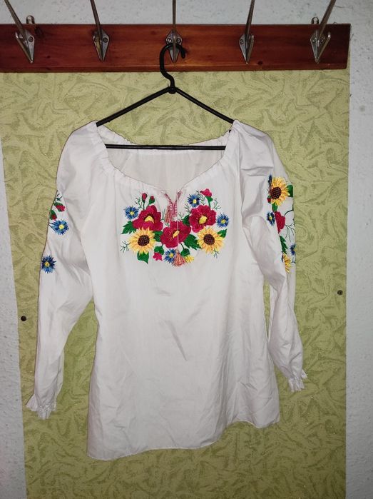 Продам вишиванку