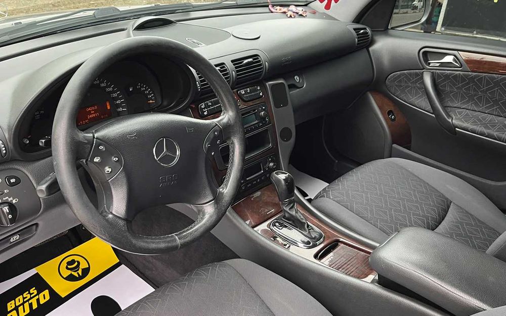 Mercedes-Benz C 200 2003