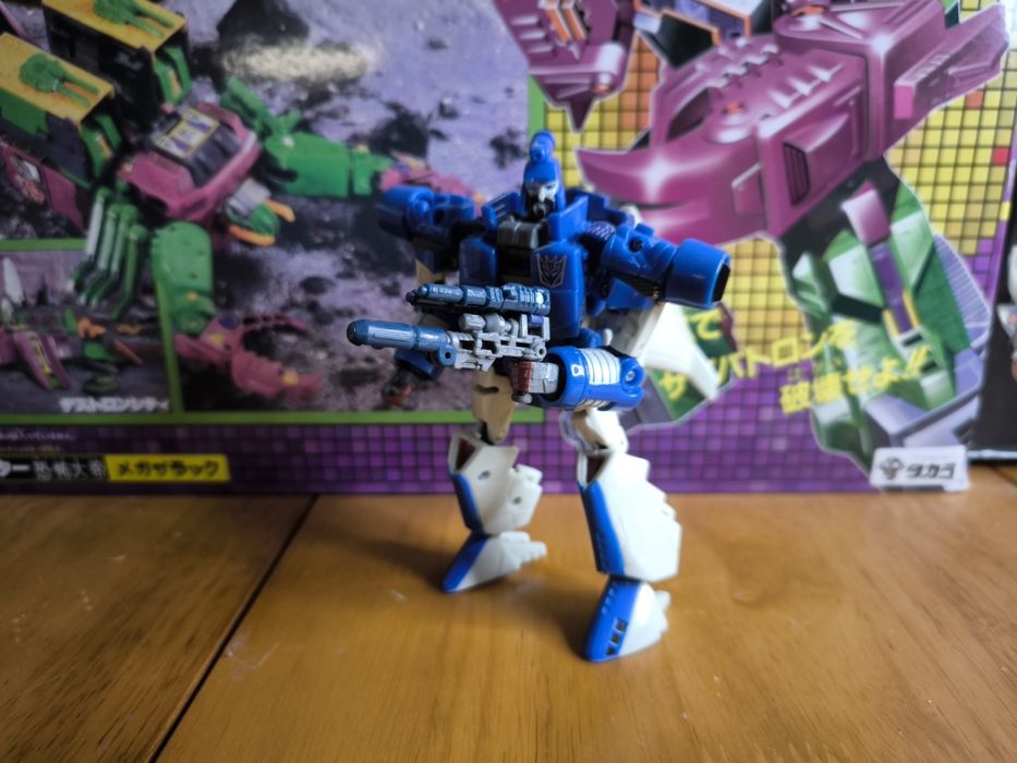 Transformers Generations Scourge
