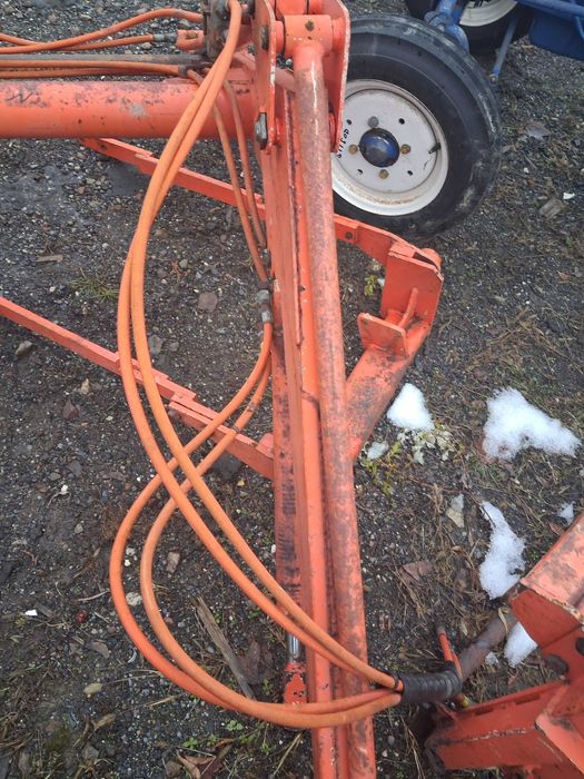 ładowacz  czołowy  Hinomoto N209