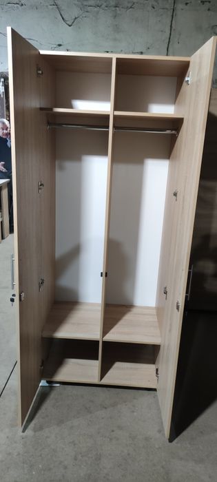 Шафи та полиці на заказ та готові на складі