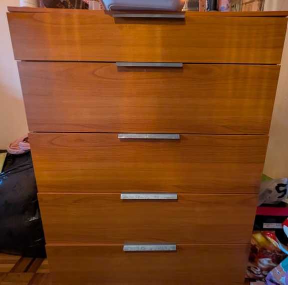 Conjunto de Quarto: Cama + Cómoda + 2 Mesas de Cabeceira